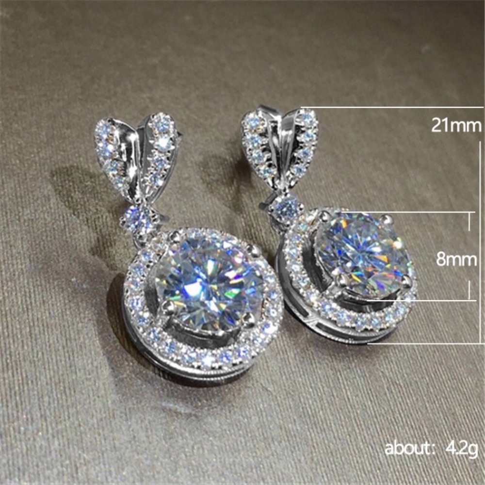 Dangle, Sparkle, & Shine! - Picture 3 of 4